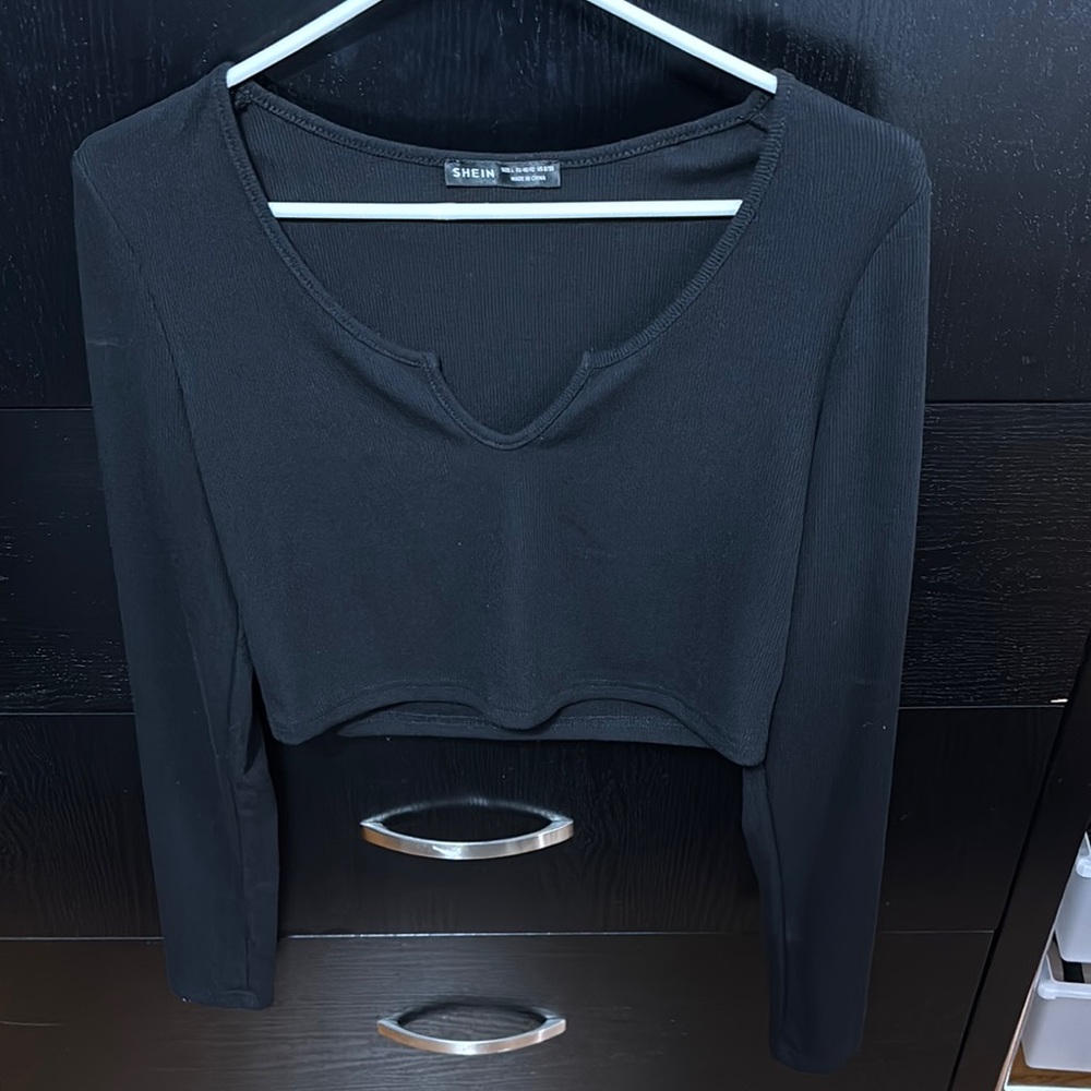 SHEIN Black Fitted Long Sleeve Crop Blouse